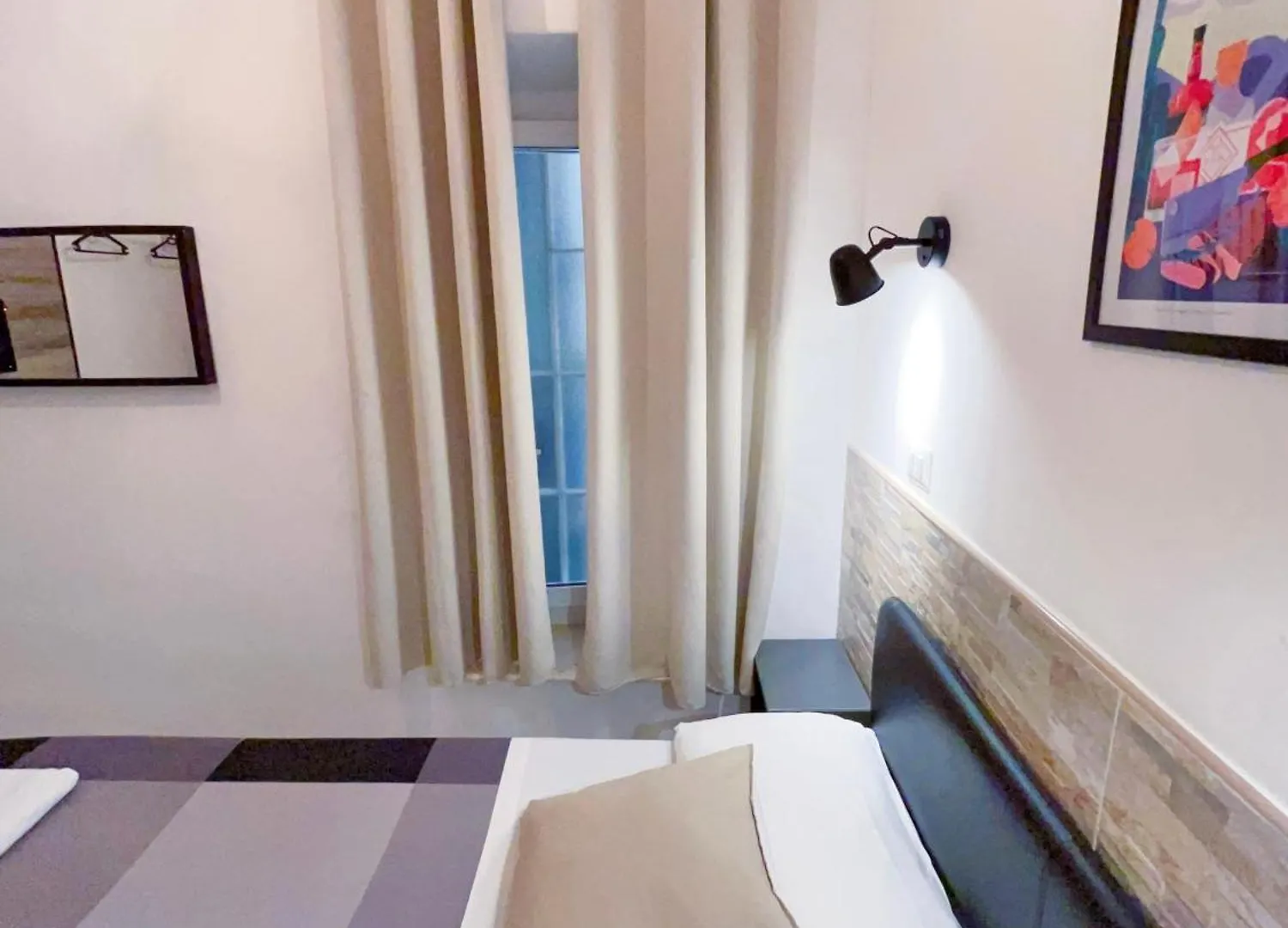بيت ضيافة Overseas Guesthouse روما